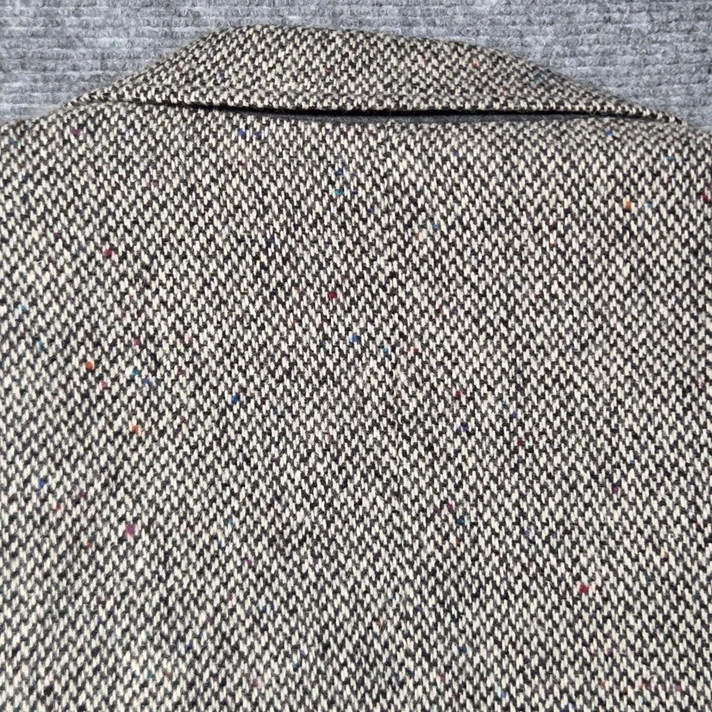 Haggar Gallery Mens Gray Wool Herringbone Blazer Elbow Patches Sport Coat 45R
